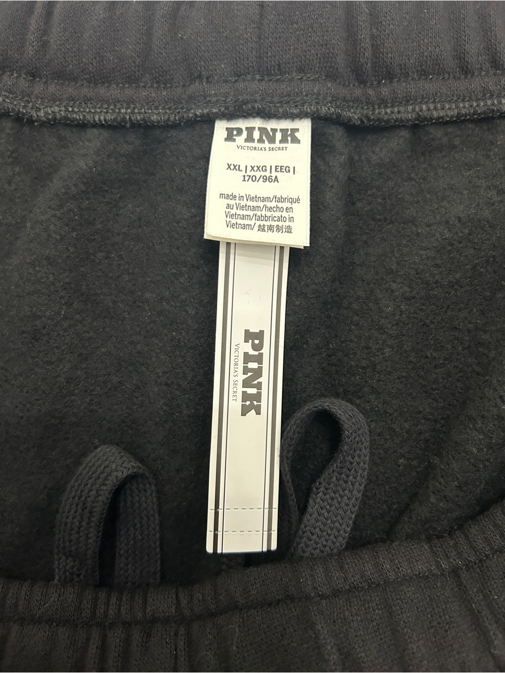 PINK Victoria's Secret Black Women's Athletic Shorts with White Logo Size XXL - Picture 4 of 4